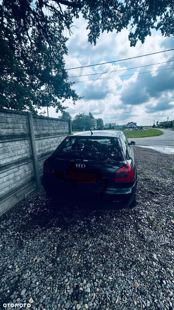 Audi A3 3-drzwiowe 1.9 TDI Ambiente - 4
