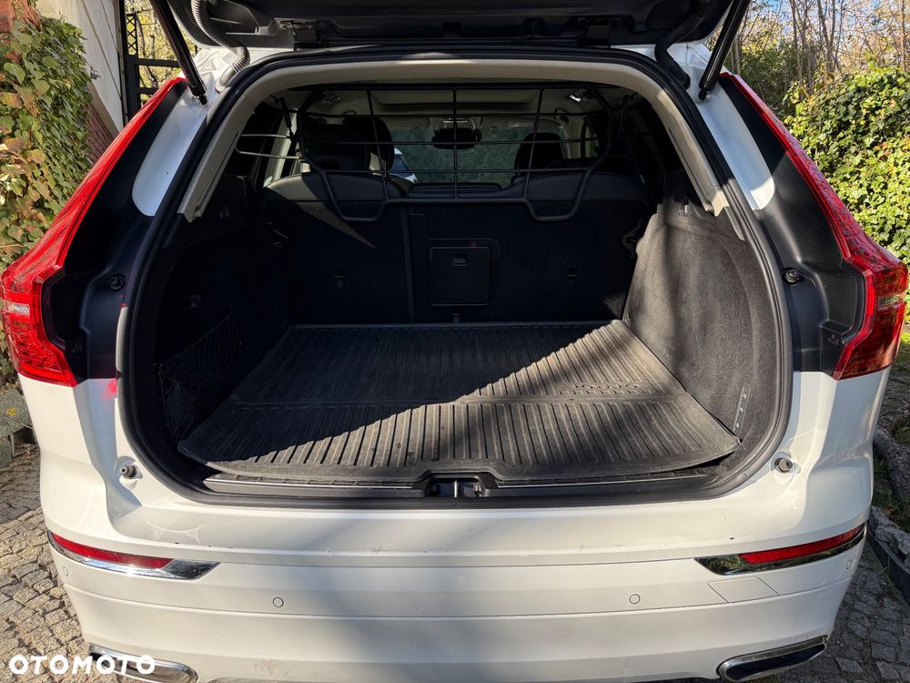 Volvo XC 60 T8 Plug-In Hybrid AWD Inscription - 10