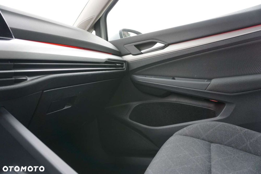 Volkswagen Golf - 10