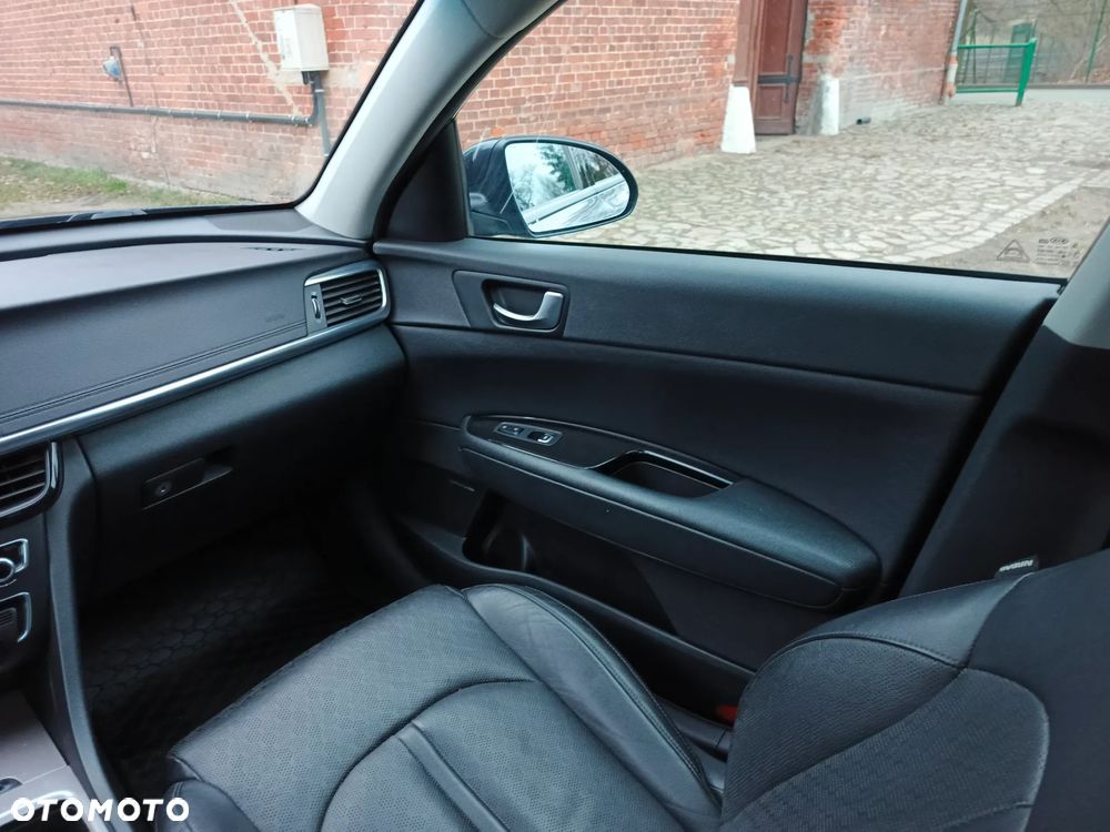 Kia Optima Sportagon 2.0 GDI Spirit - 8