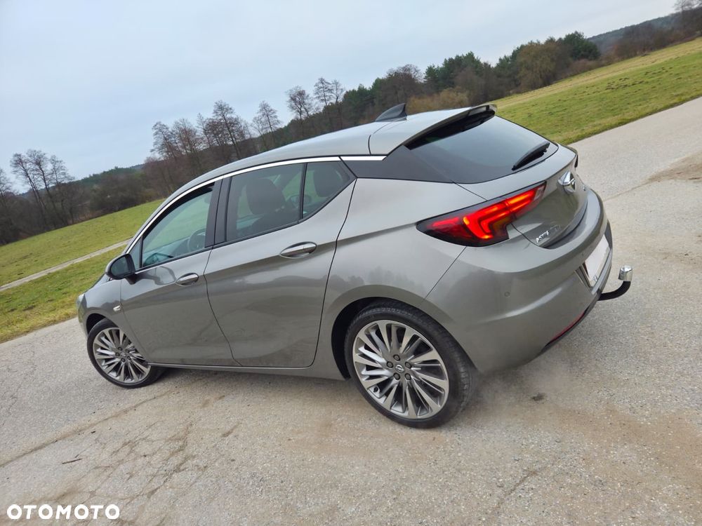 Opel Astra 1.4 Turbo 120 Jahre - 8