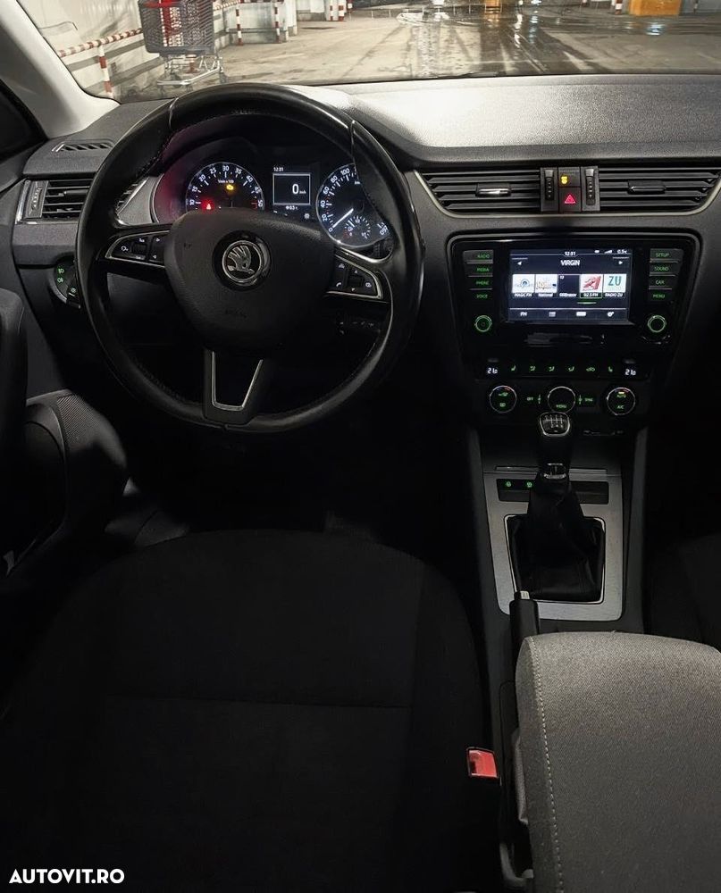 Skoda Octavia - 10