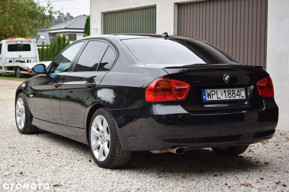 BMW 3 Series 2005 photo 5