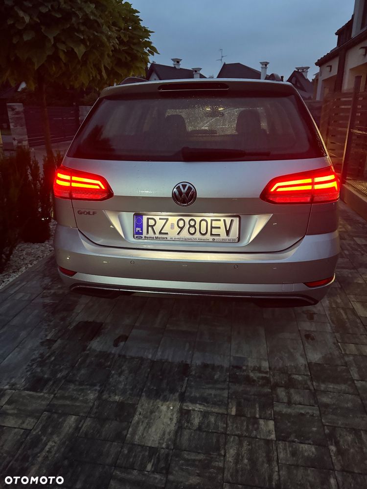 Volkswagen Golf VII 1.6 TDI BMT Comfortline - 20