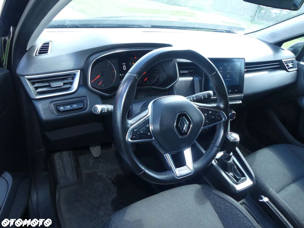 Renault Clio - 14