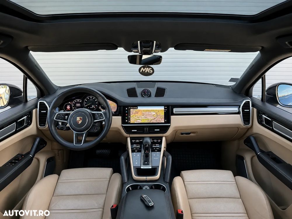 PORSCHE Cayenne Coupe 2022 — imagine 4