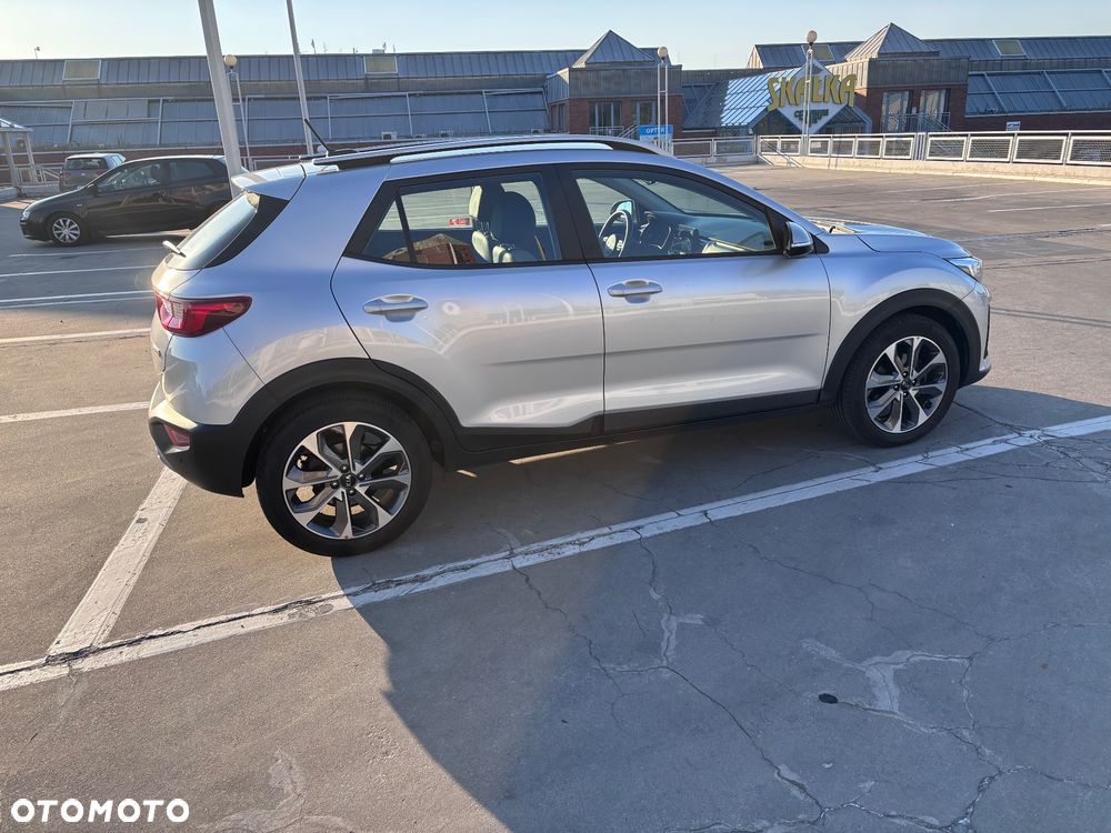 Kia Stonic 1.0 T-GDI MHEV L - 5