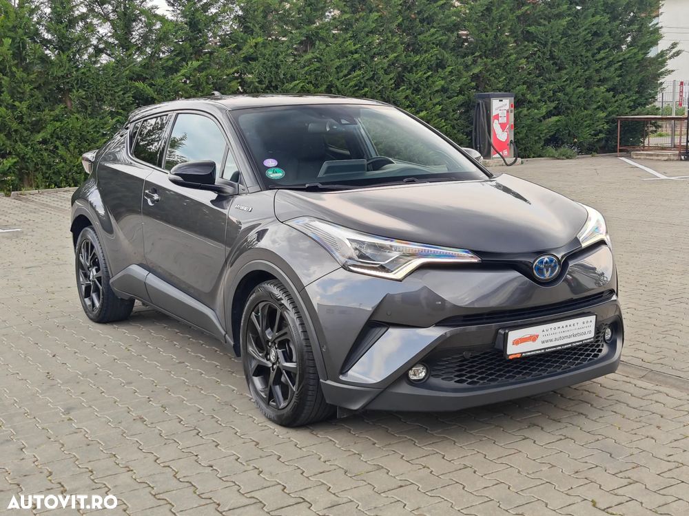 Toyota C-HR ver-1-8-hsd-122-cp-4x2-cvt-c--ult-style-bi--tone - 1