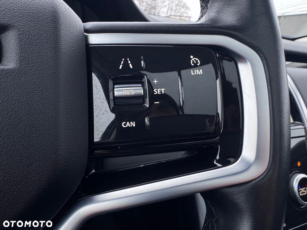 Land Rover Discovery Sport - 38
