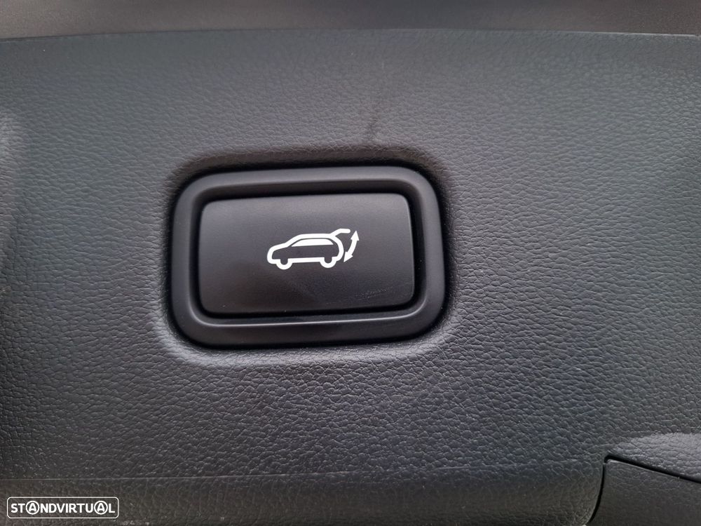 Hyundai Tucson 1.6 T-GDi Vanguard - 24