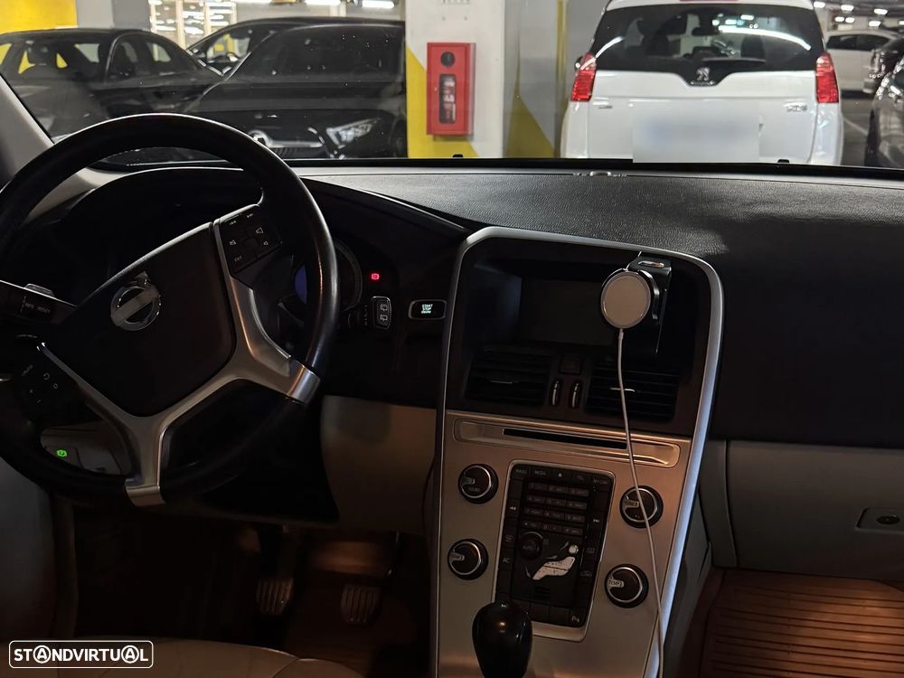 Volvo XC 60 2.0 D3 Drive Summum - 10