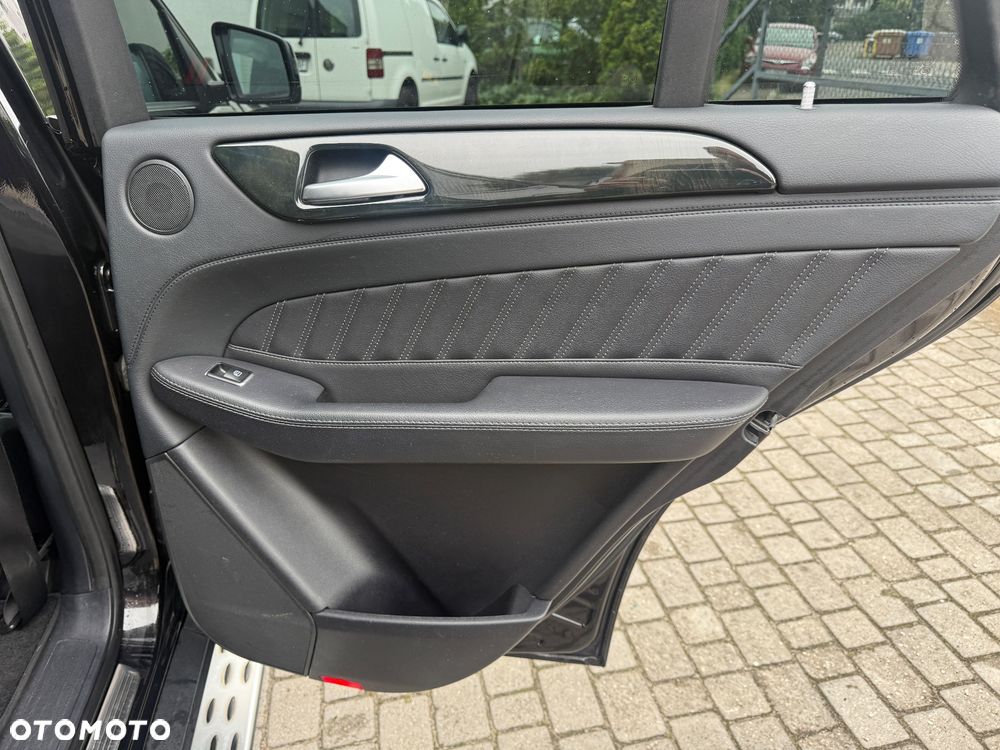 Mercedes-Benz GLE AMG 43 4M 9G-TRONIC AMG Line - 29