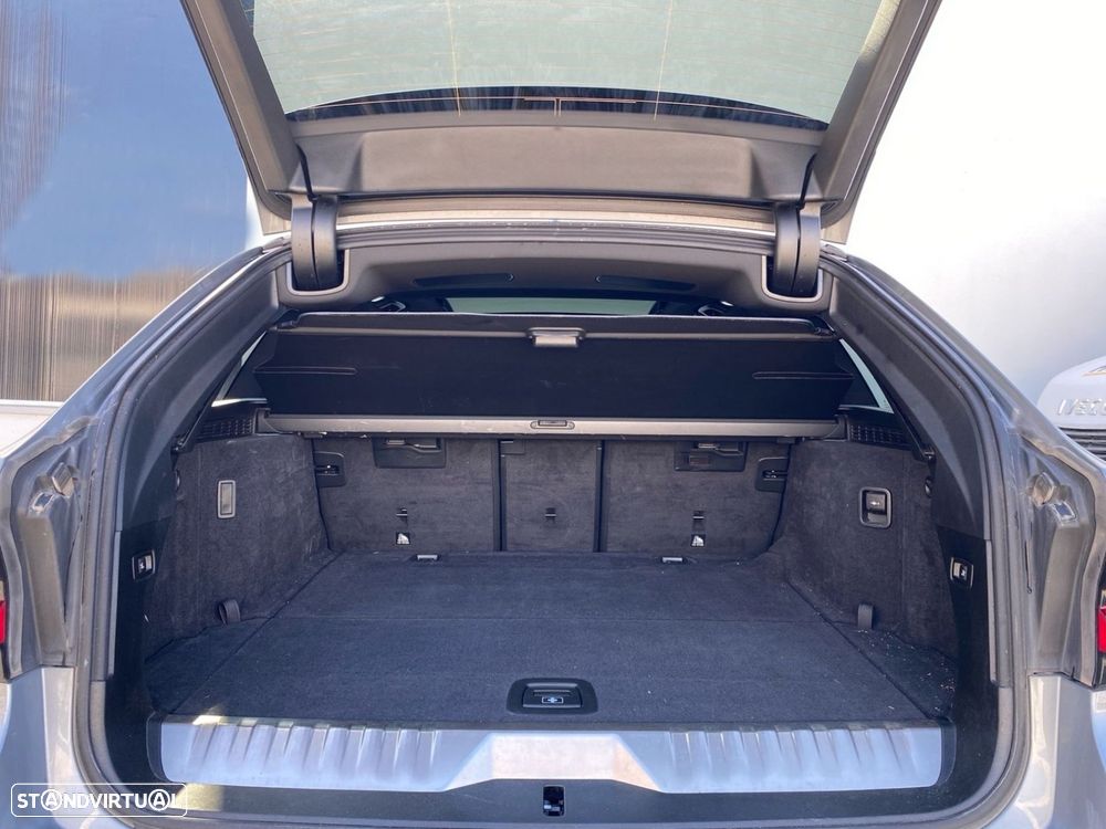 BMW 530 e Pack Desportivo M - 24