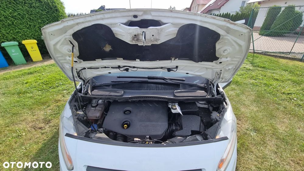 Ford Transit Connect - 15