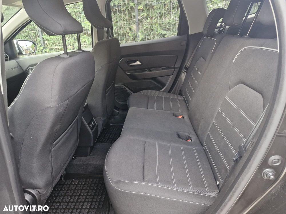 Dacia Duster Urban TCe 150 EDC Prestige - 11
