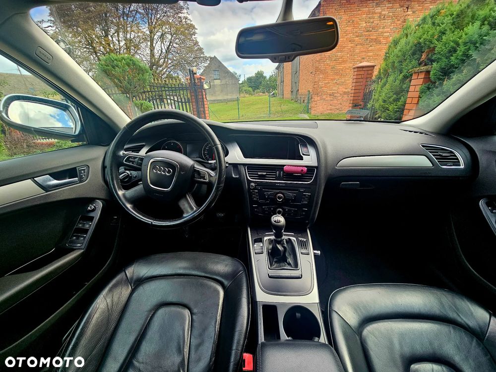Audi A4 Limousine 2.0 TDI - 8