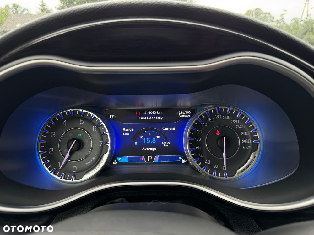 Chrysler 200 - 31