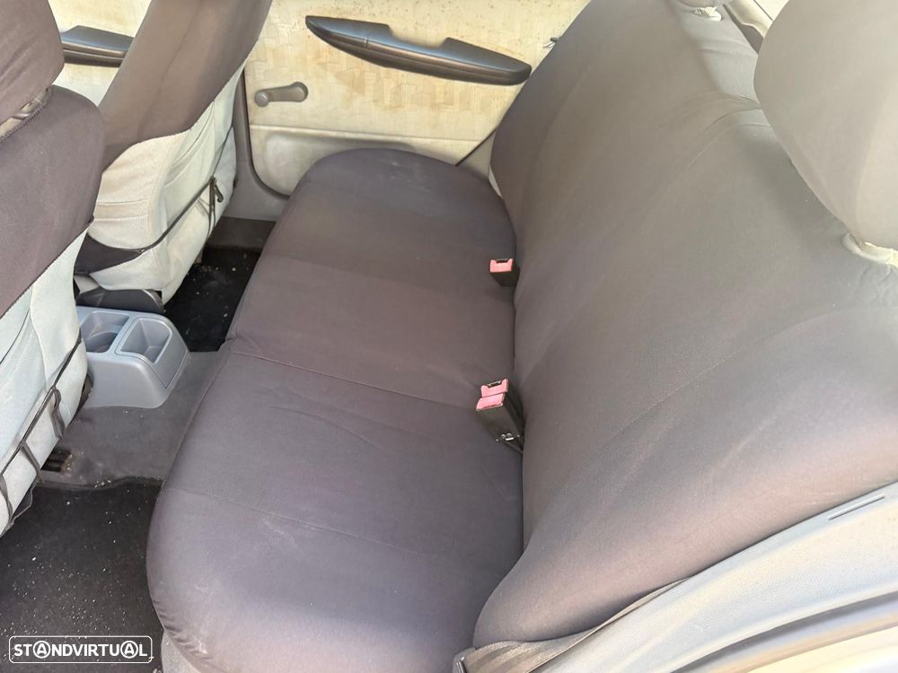 Skoda Fabia Break 1.4 Comfort - 9