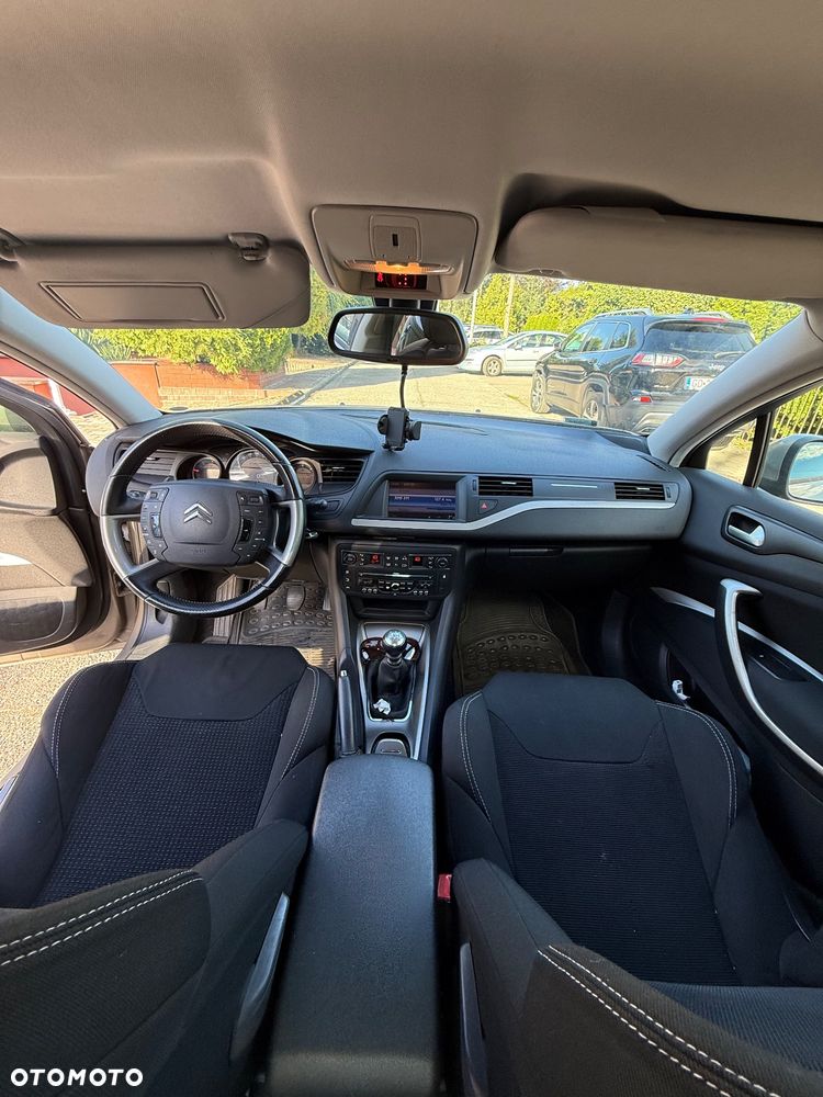 Citroën C5 2.0 HDi Confort - 10