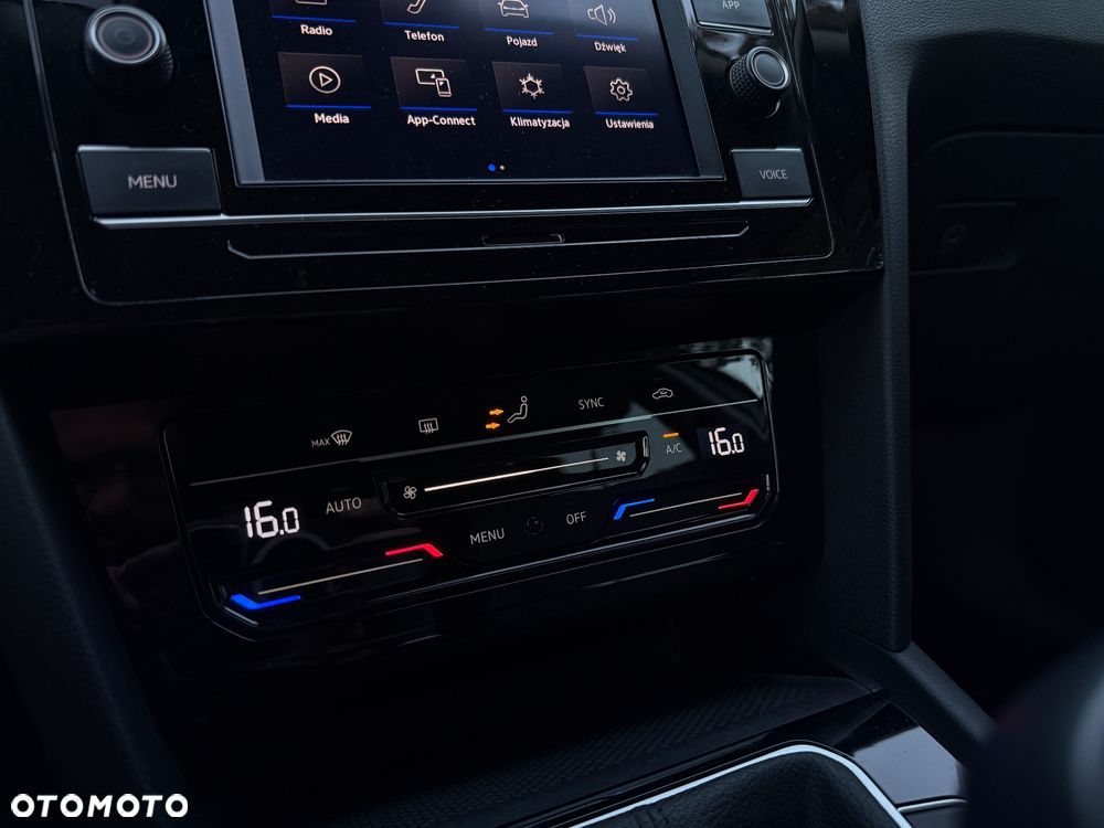 Volkswagen Passat 1.5 TSI EVO Business - 21