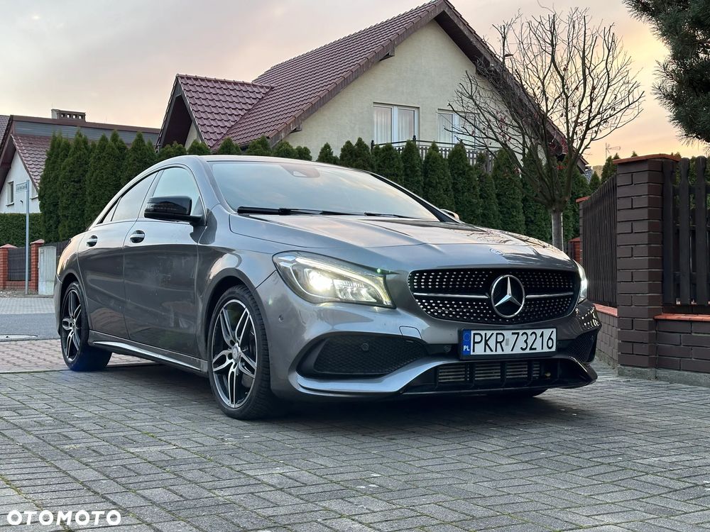 Mercedes-Benz CLA 220 d 7G-DCT AMG Line - 1