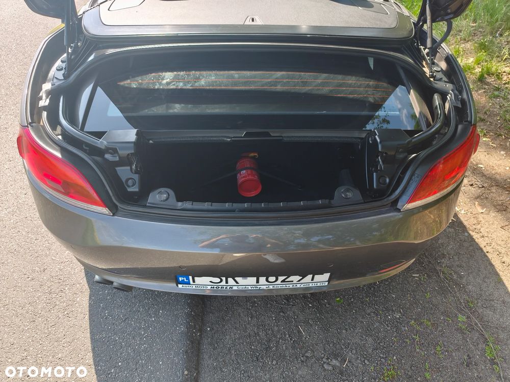 BMW Z4 23i sDrive - 21