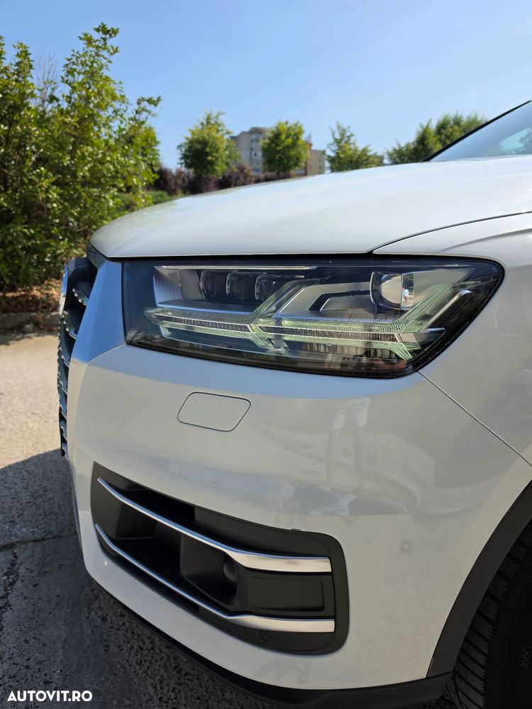 Audi Q7 - 3