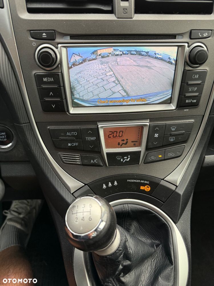 Toyota Verso S - 15