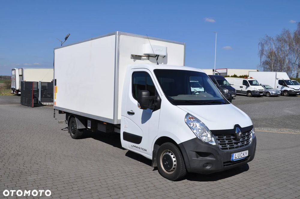 Renault Master  WEBASTO Winda Izoterma 170km Poduszki Grzany Kontener - 2