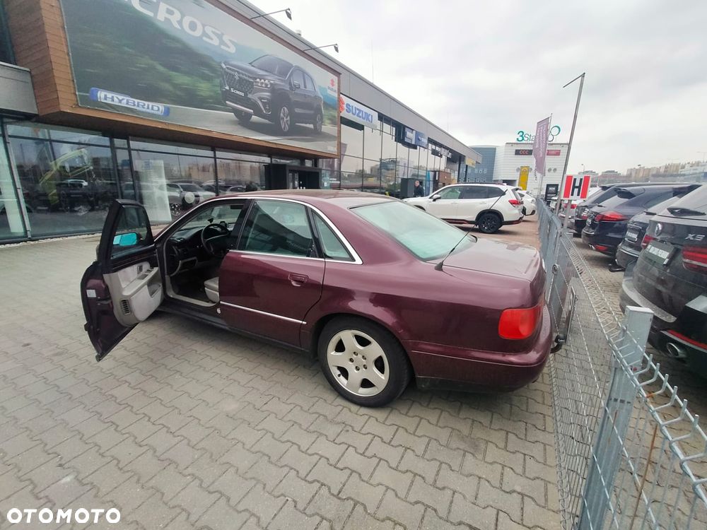 Audi A8 2.8 Tiptronic - 2
