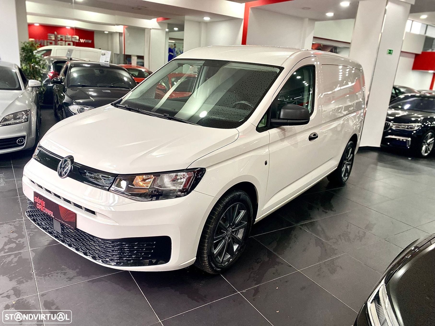 VW Caddy Maxi 2.0 TDI - 11