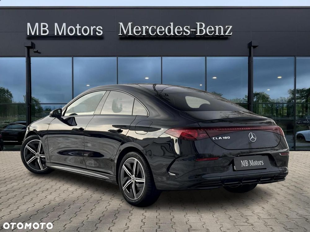 Mercedes-Benz CLA - 5