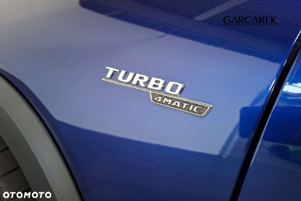 Mercedes-Benz GLB - 12