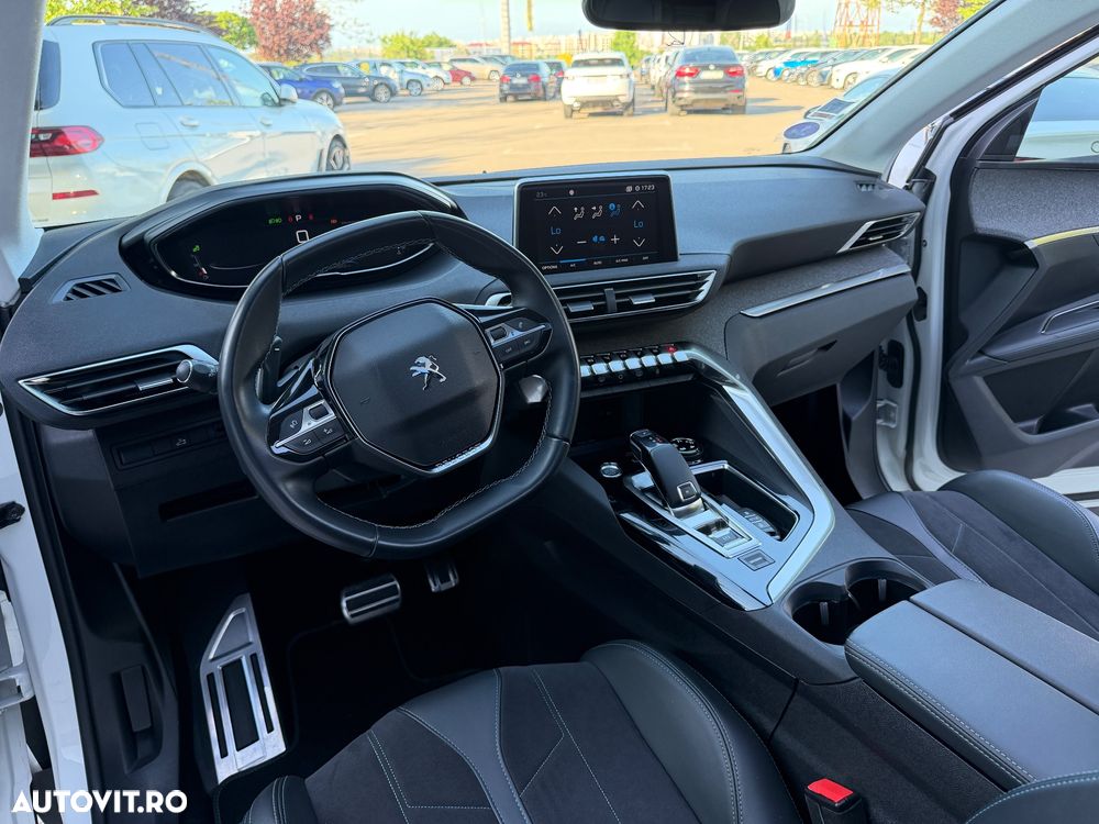 Peugeot 3008 - 8