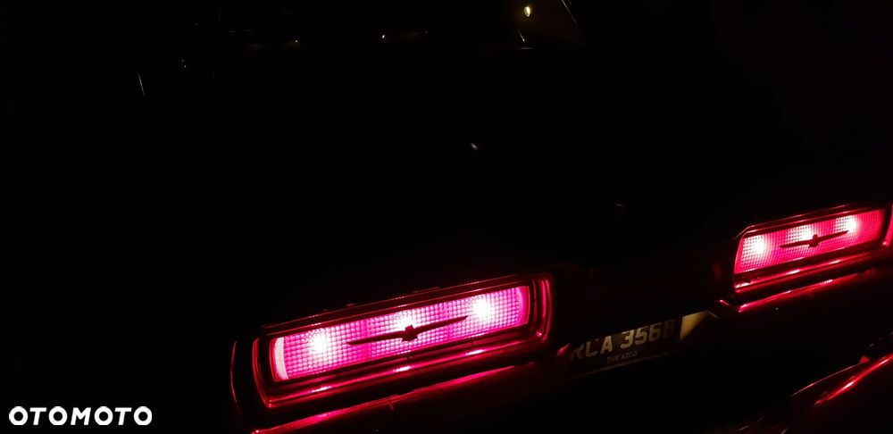Ford Thunderbird - 4