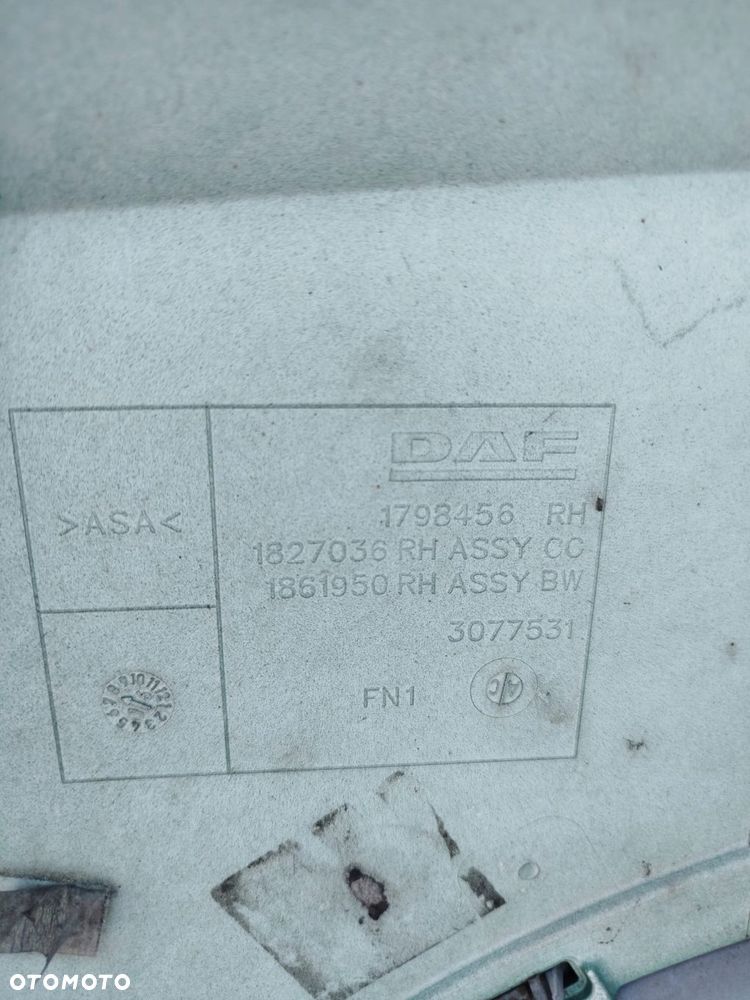 OBUDOWA POSZYCIE REFLEKTORA LAMPY PRAWE DAF 106 LIFT - 10