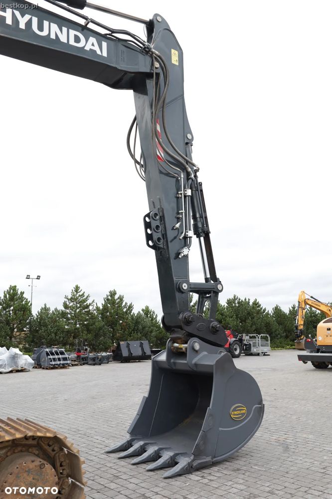 Hyundai HX300AL - 14