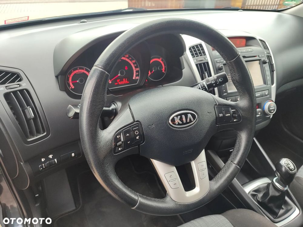 Kia Ceed 1.4 Comfort + - 27