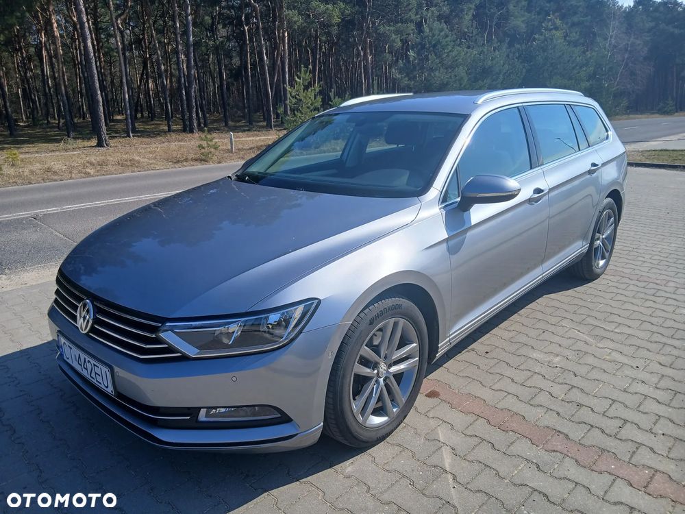 Volkswagen Passat 2.0 TDI SCR DSG Trendline - 4