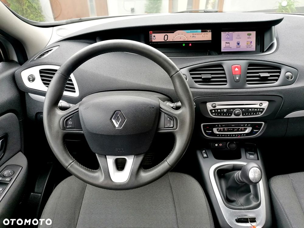 Renault Scenic TCe 130 Bose Edition - 6