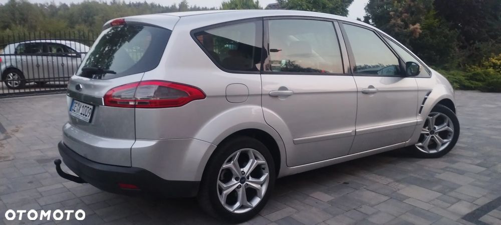 Ford S-Max 2.0 TDCi DPF Champions Edition - 4