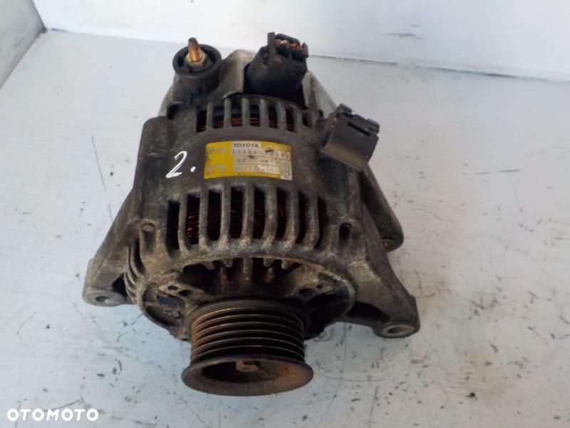 TOYOTA CELICA VII 1.8  ALTERNATOR 27060-22030 - 2