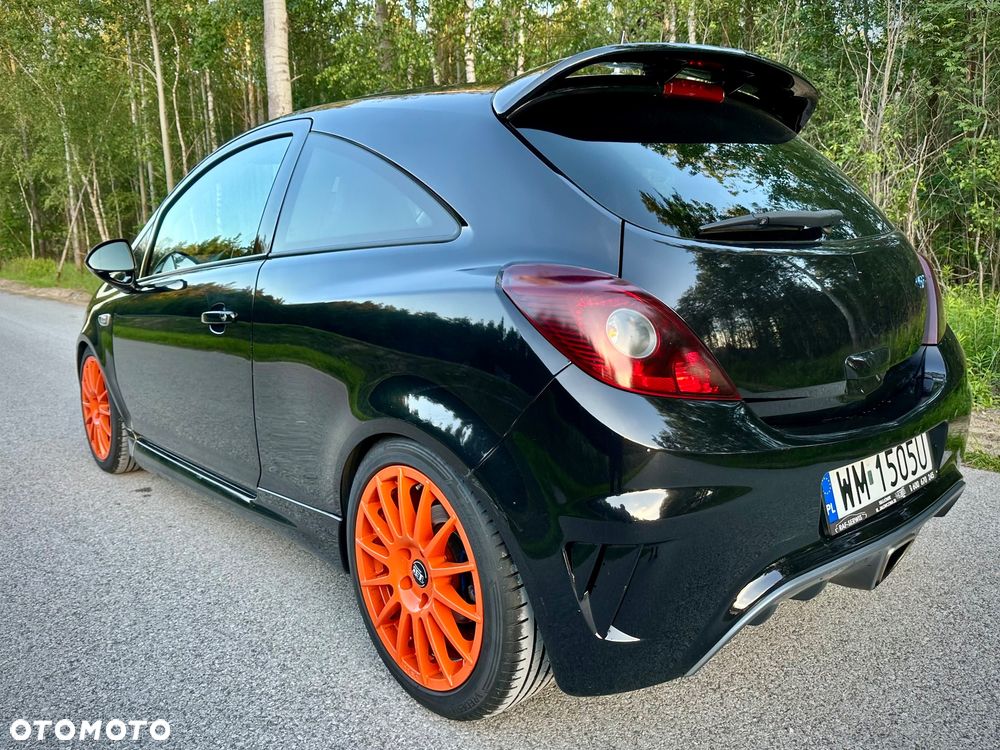 Opel Corsa 1.6T OPC - 5