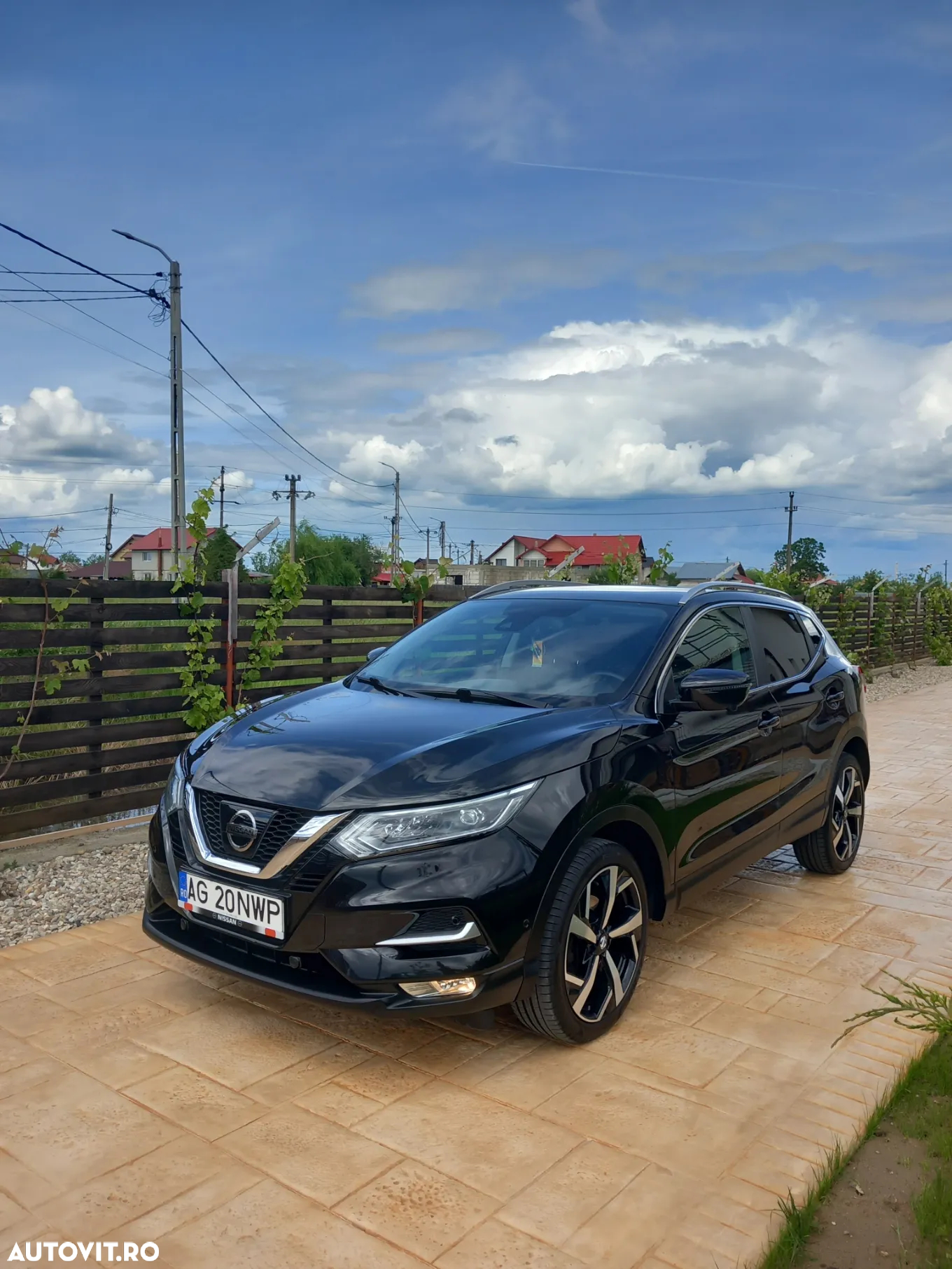 Nissan Qashqai 1.2 DIG-T TEKNA+ - 24