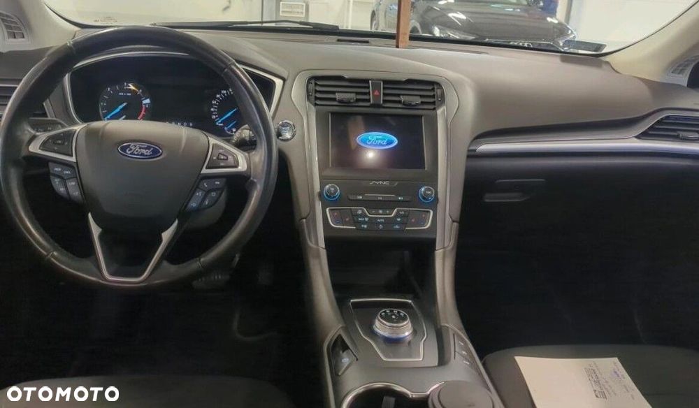 Ford Mondeo - 3