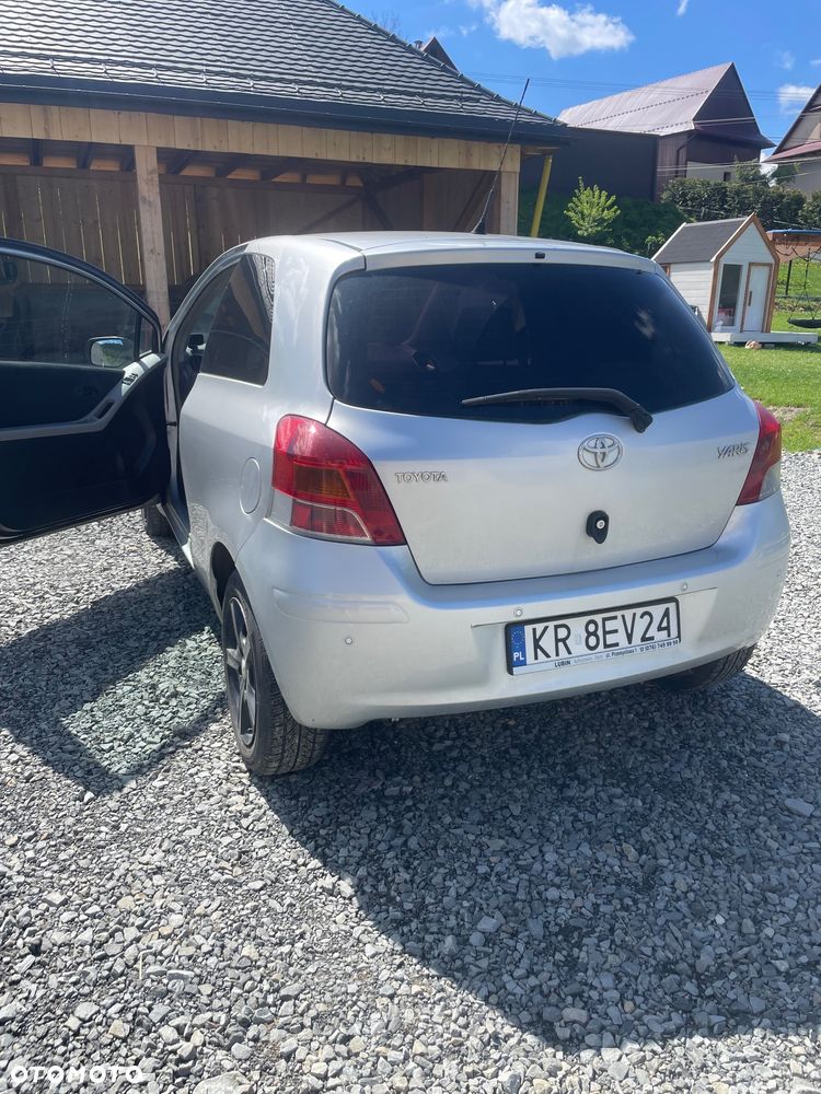 Toyota Yaris 1.4 D-4D Terra A/C - 3