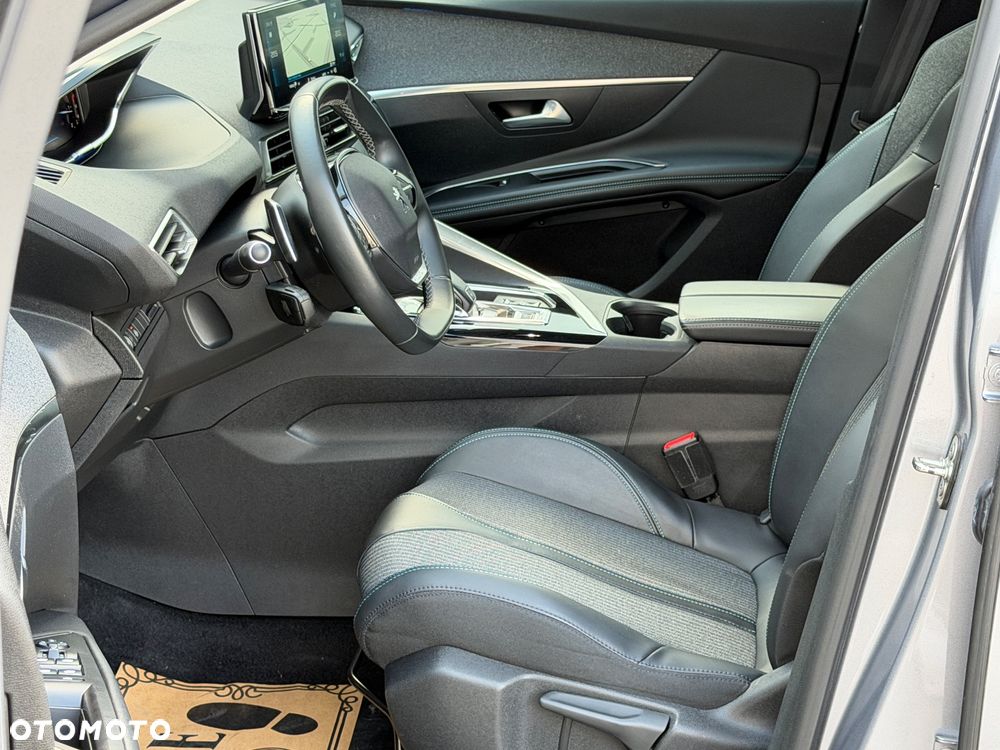Peugeot 3008 BlueHDi 130 Stop & Start EAT8 Allure - 6