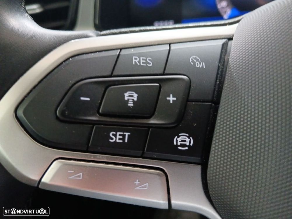 VW T-Roc 1.0 TSI Urban - 26