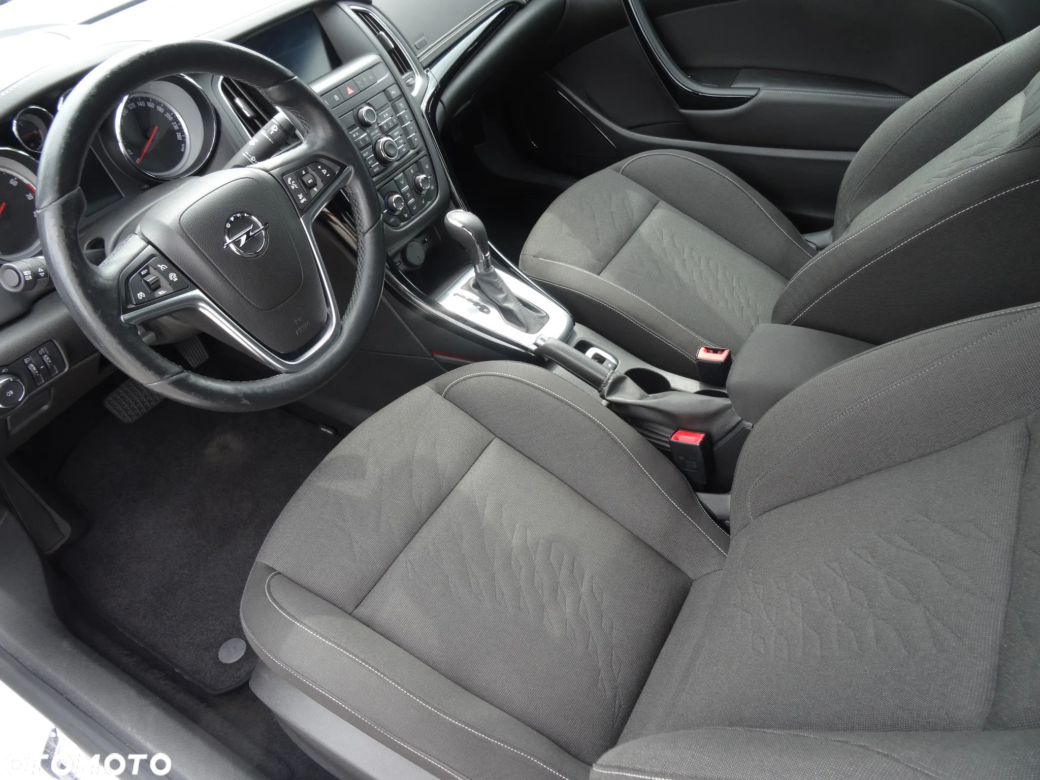 Opel Cascada 1.6 (ECOTEC) DI Turbo Automatik Innovation - 13