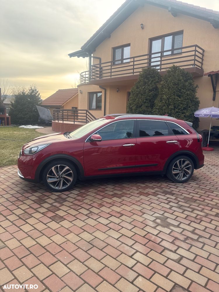 Kia Niro 1.6 GDI 2WD Aut. Spirit - 9